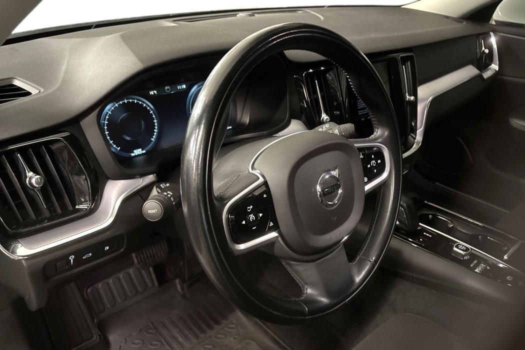 Volvo V60 2021
