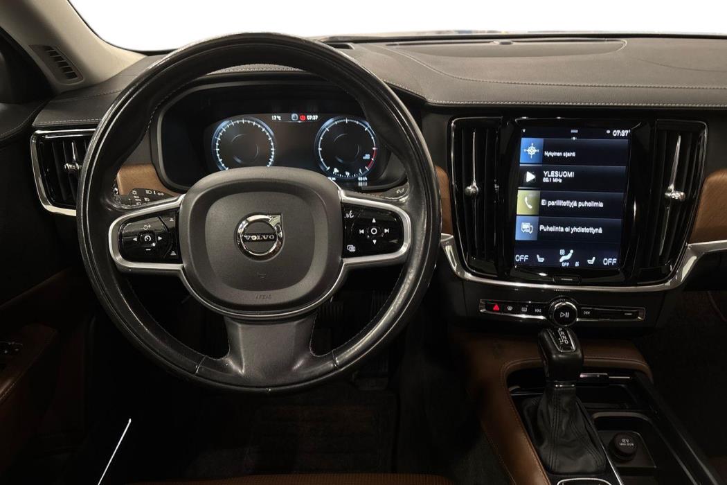 Volvo S90 2018