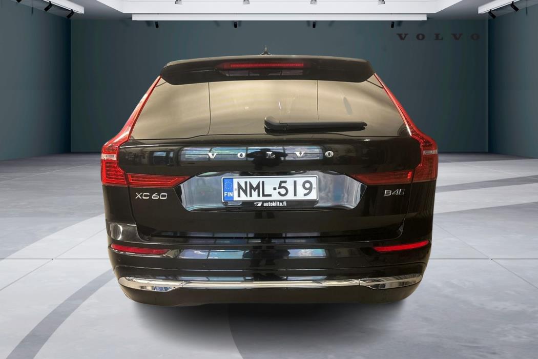 Volvo XC60 2022