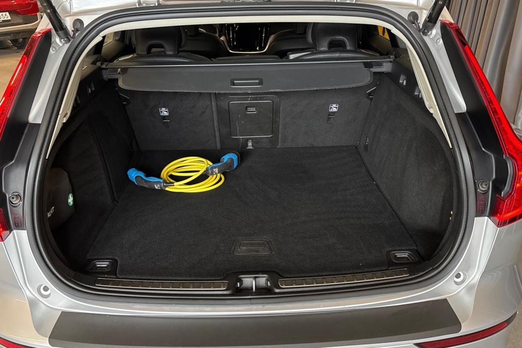 VOLVO V60 2019