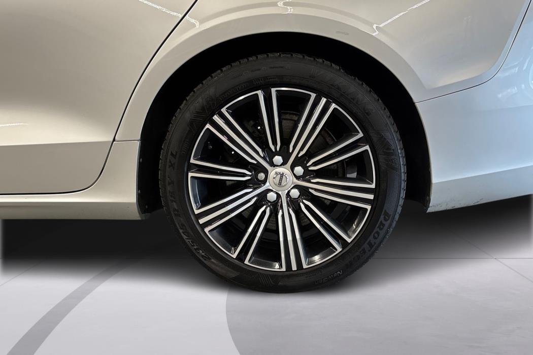 VOLVO V60 2019