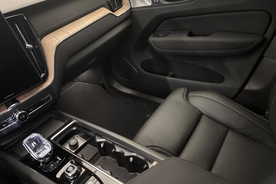 Volvo XC60 2027