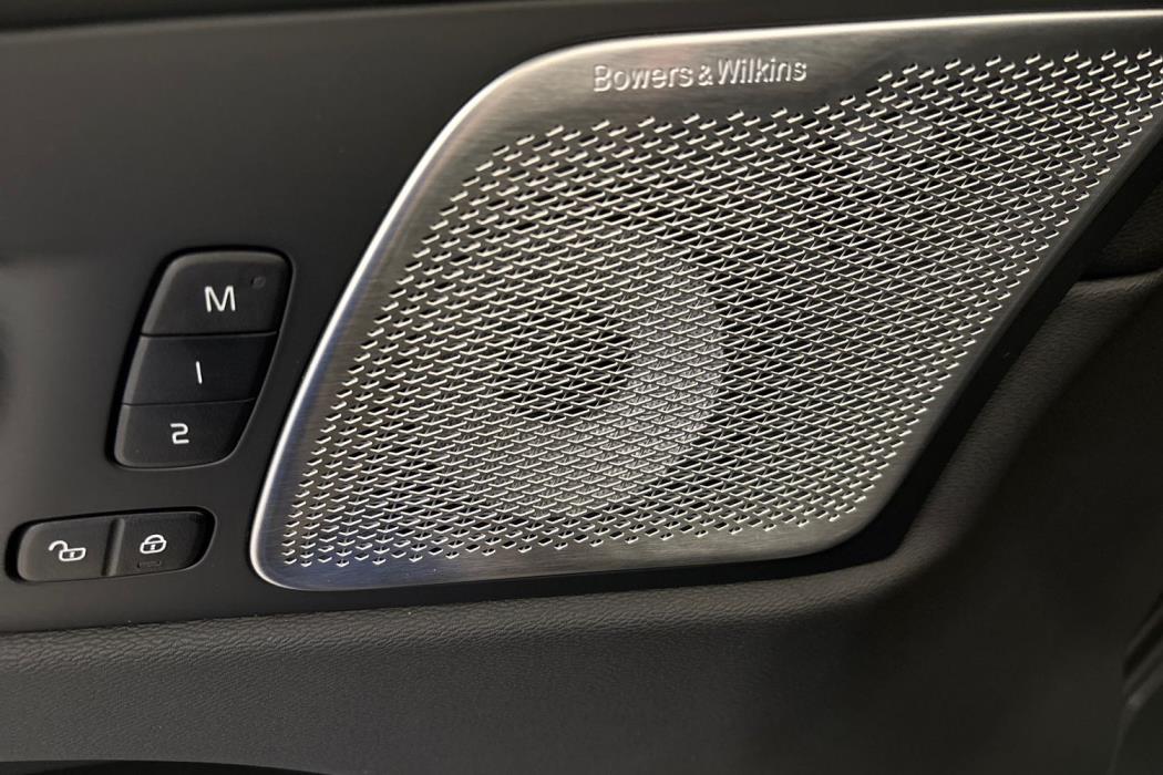 Volvo XC60 2027