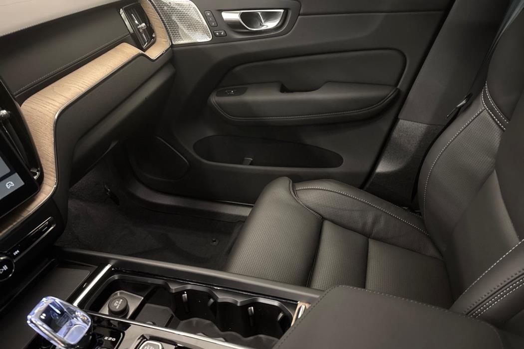 Volvo XC60 2027