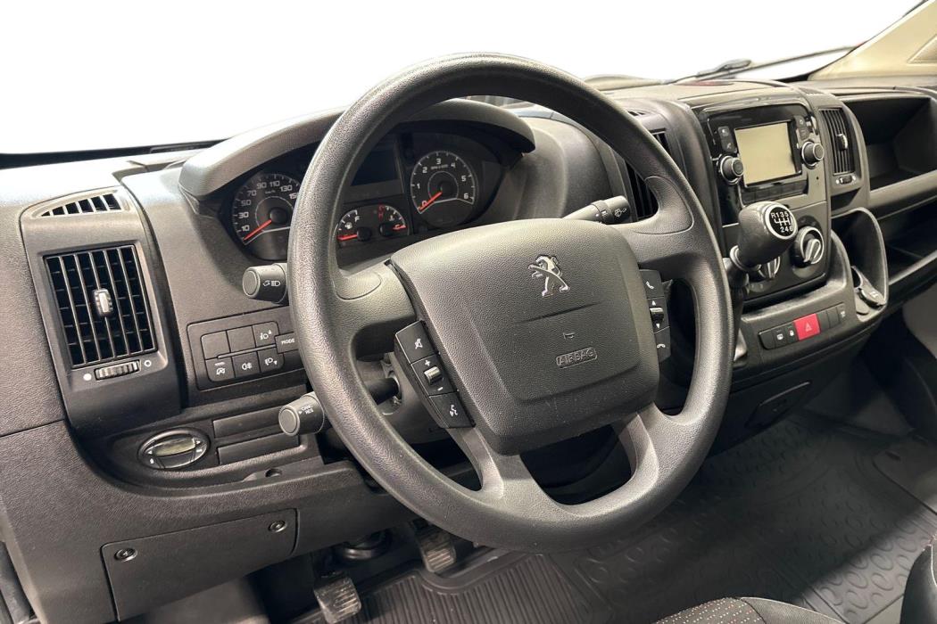 Peugeot Boxer 2021