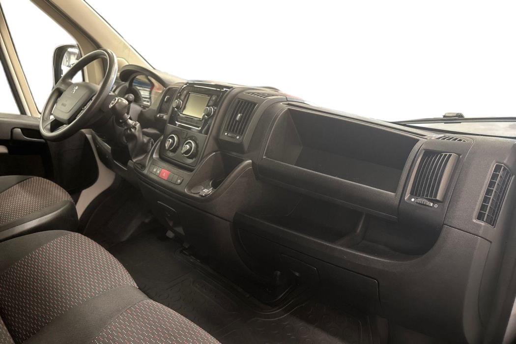 Peugeot Boxer 2021