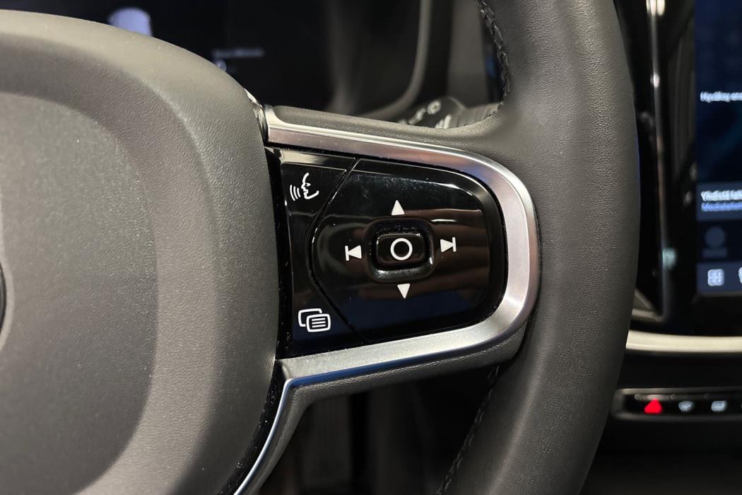 Volvo V60 2024