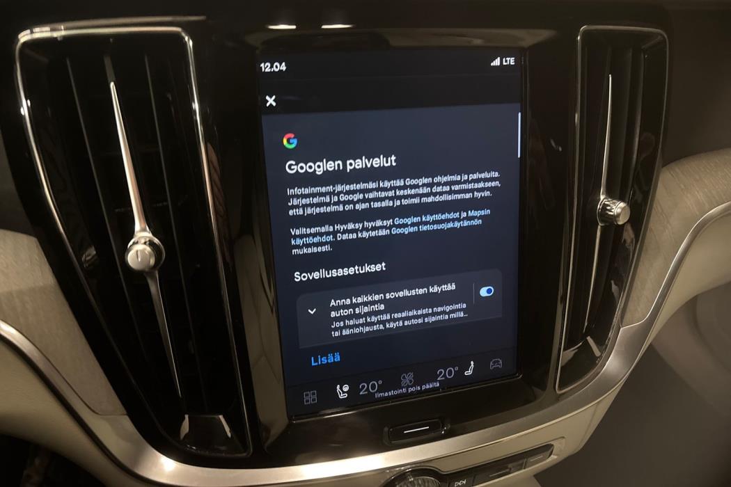 Volvo V60 2024