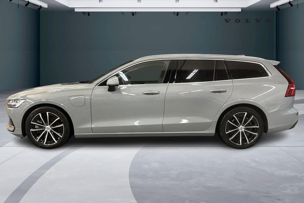 Volvo V60 2024