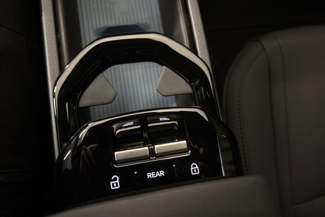 Volvo EX30 2026