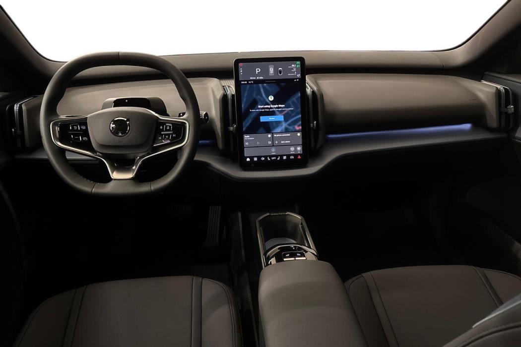 Volvo EX30 2026