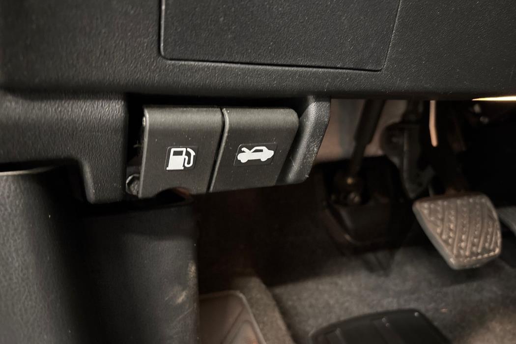 NISSAN Qashqai 2011