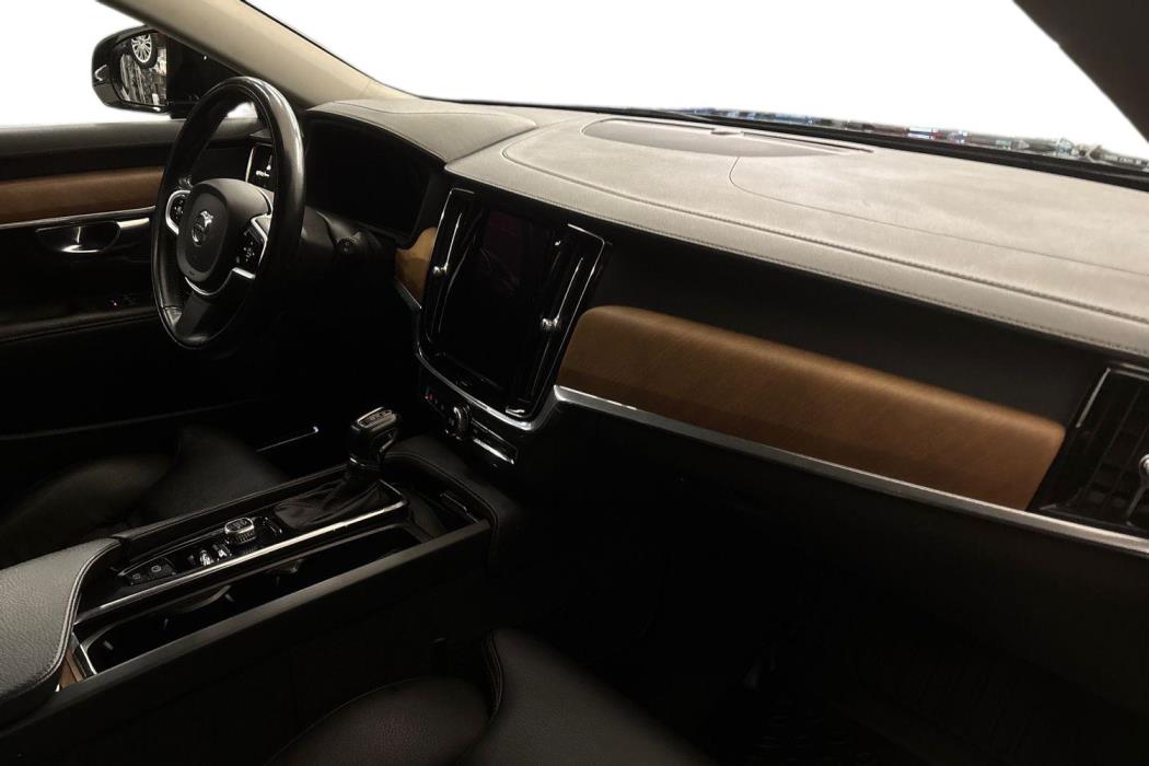 VOLVO V90 2019