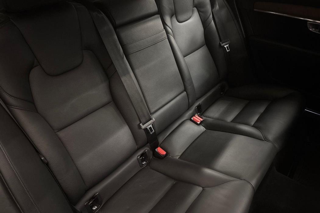 VOLVO V90 2019