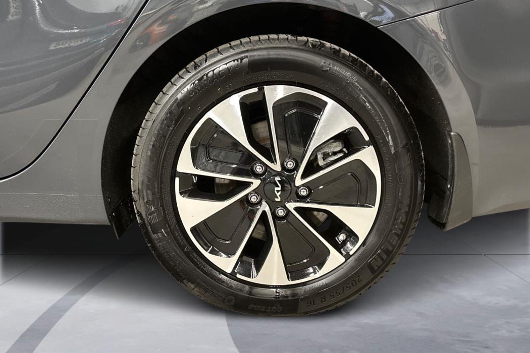 Kia Ceed 2025