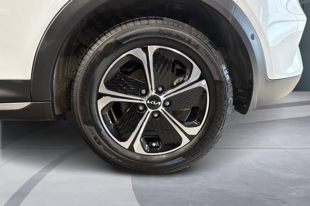KIA XCeed 2025