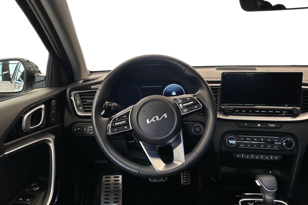 KIA XCeed 2025
