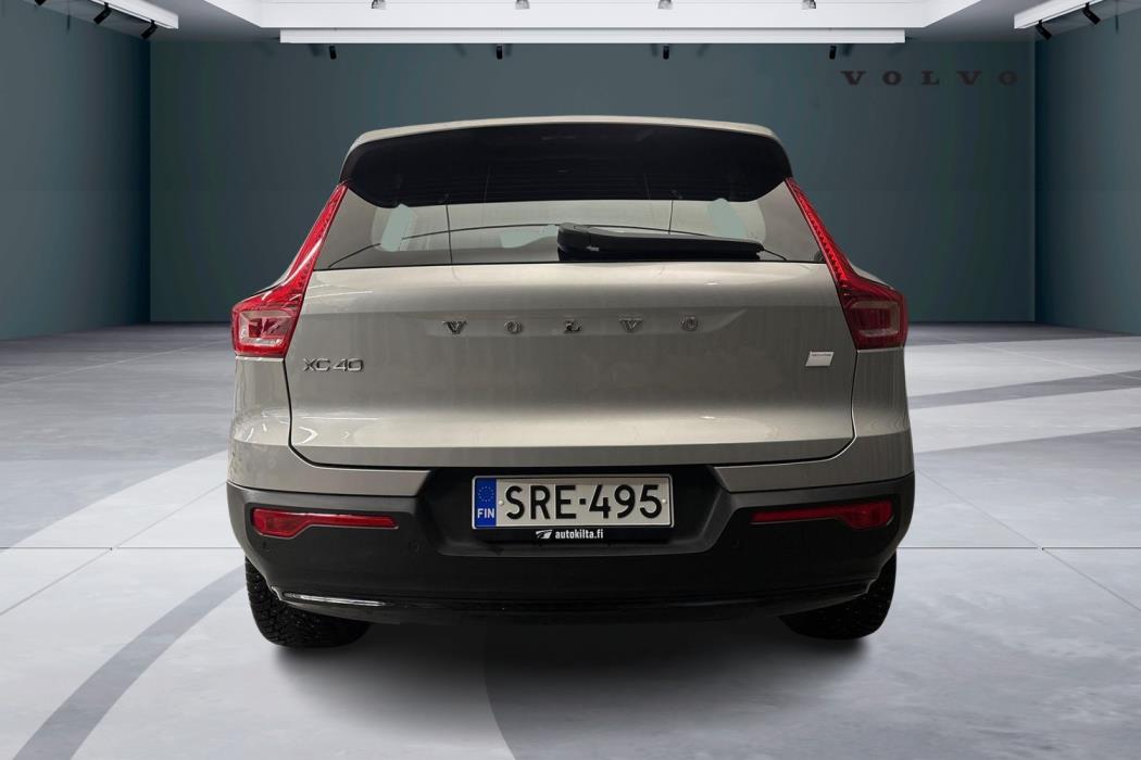 Volvo XC40 2024