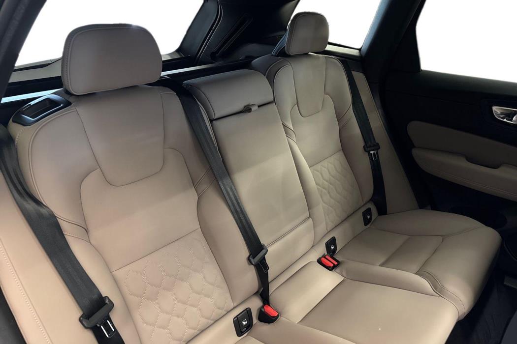 Volvo XC60 2027