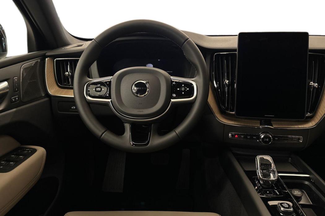 Volvo XC60 2027