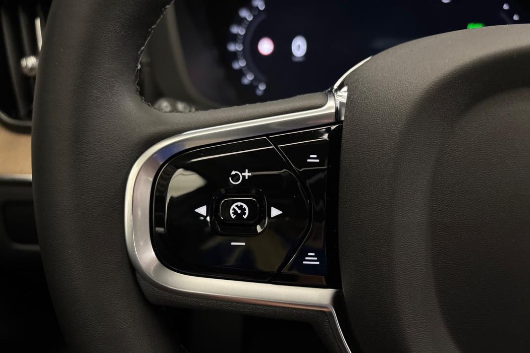Volvo XC60 2027