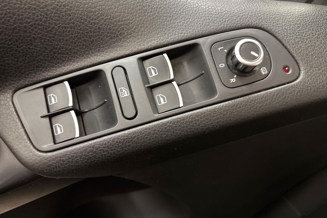 Volkswagen Tiguan 2014