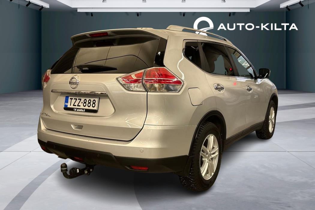 Nissan X-Trail 2015