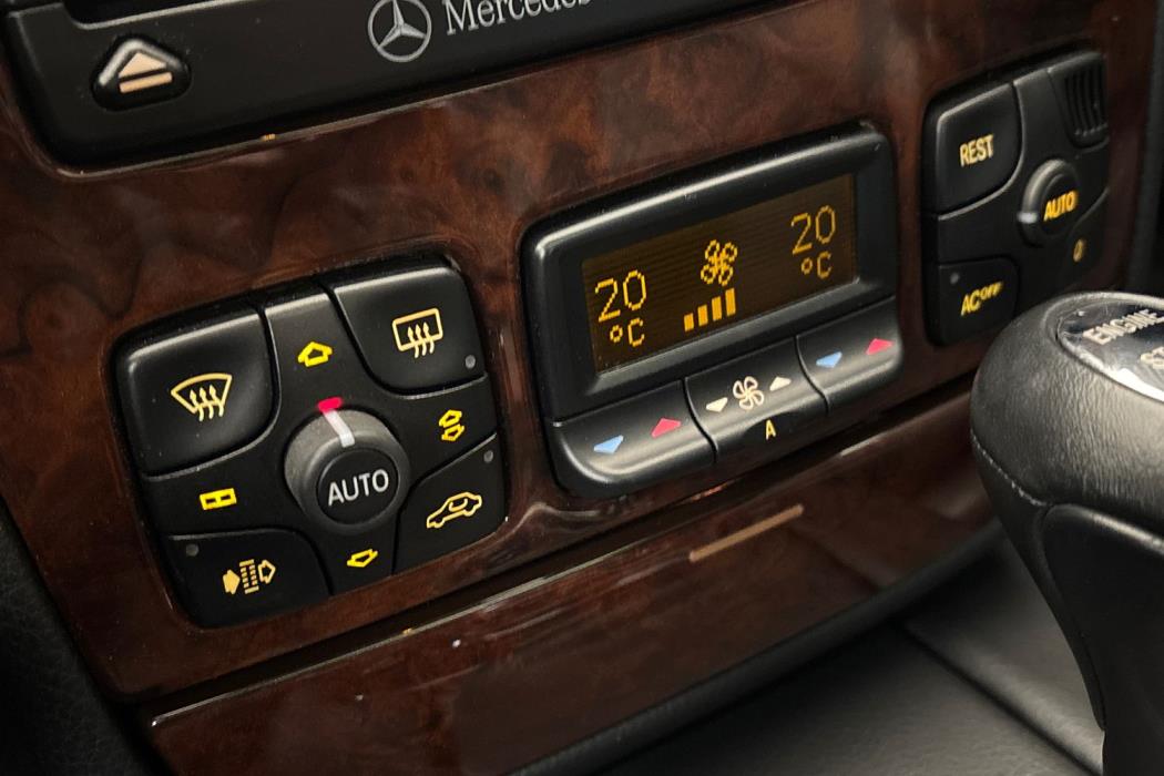 Mercedes-Benz S 2002