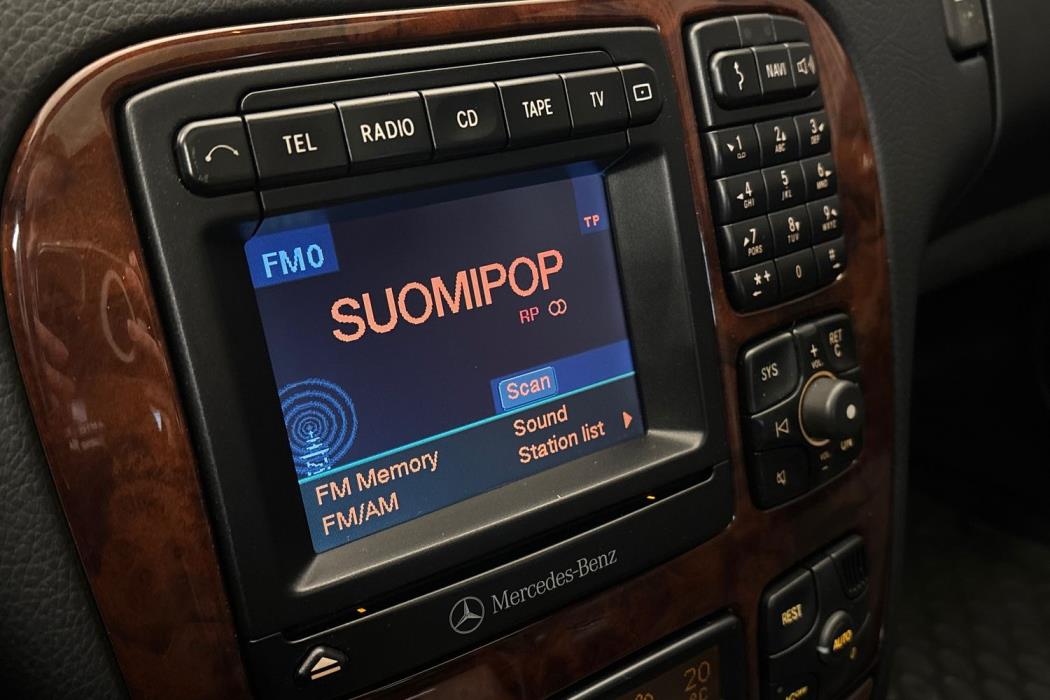 Mercedes-Benz S 2002