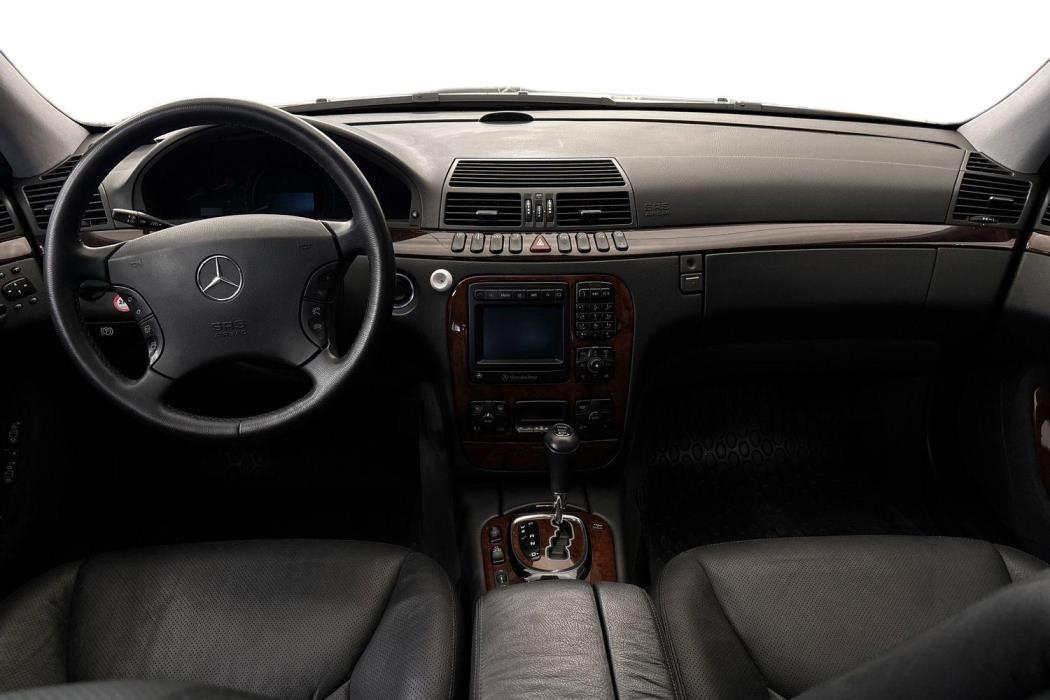 Mercedes-Benz S 2002
