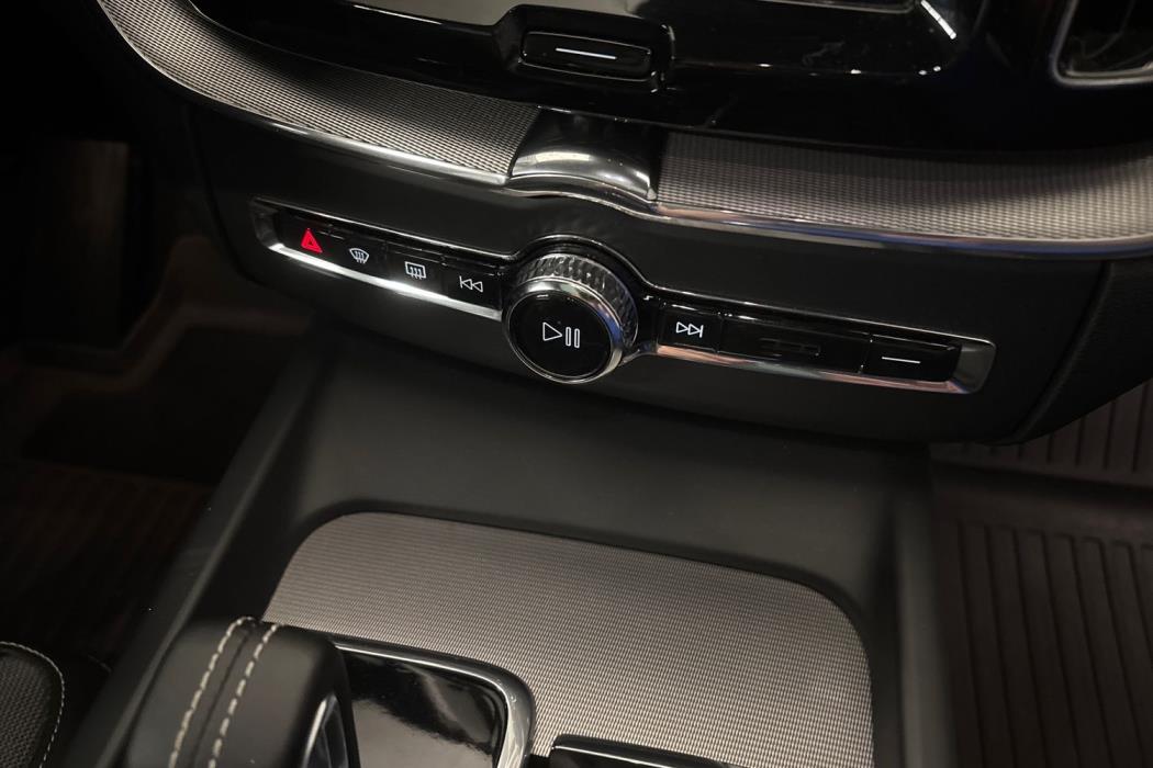 Volvo XC60 2021