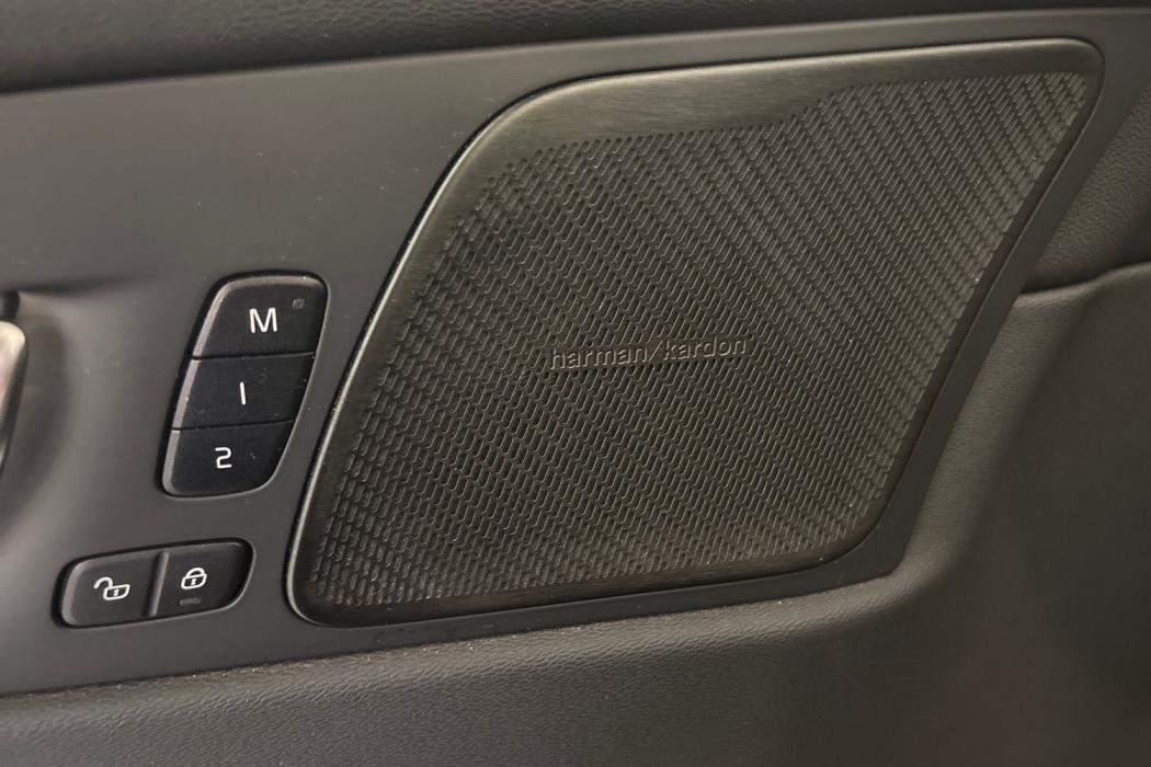 Volvo XC60 2021