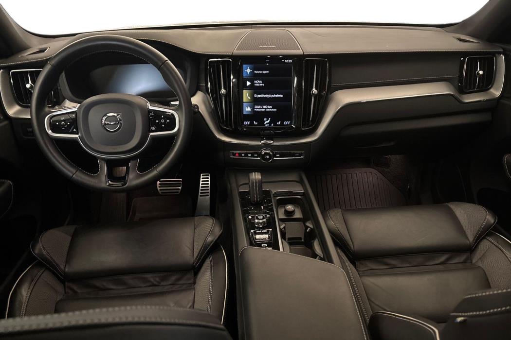 Volvo XC60 2021