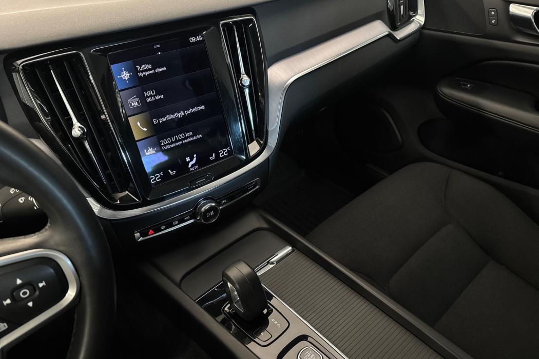 Volvo V60 2022