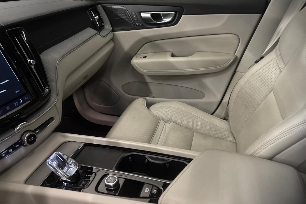 Volvo XC60 2024