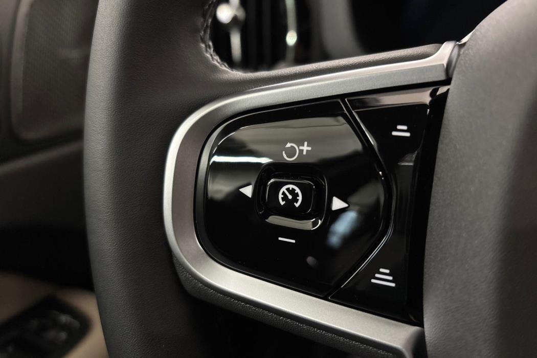 Volvo XC60 2026
