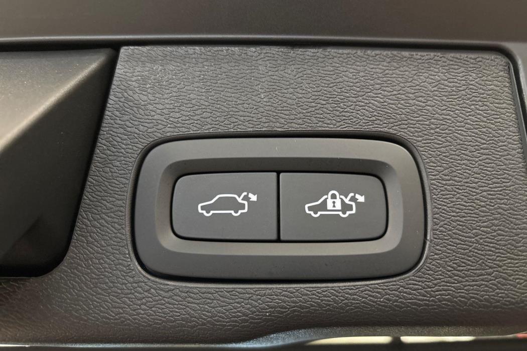 Volvo XC60 2026
