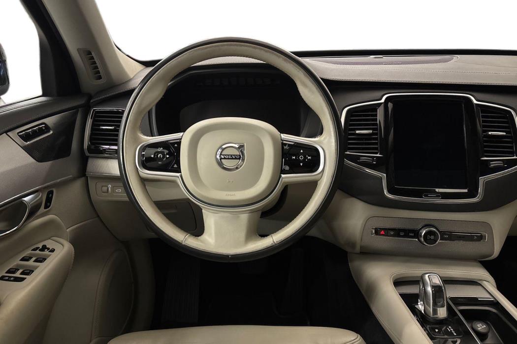 VOLVO XC90 2019