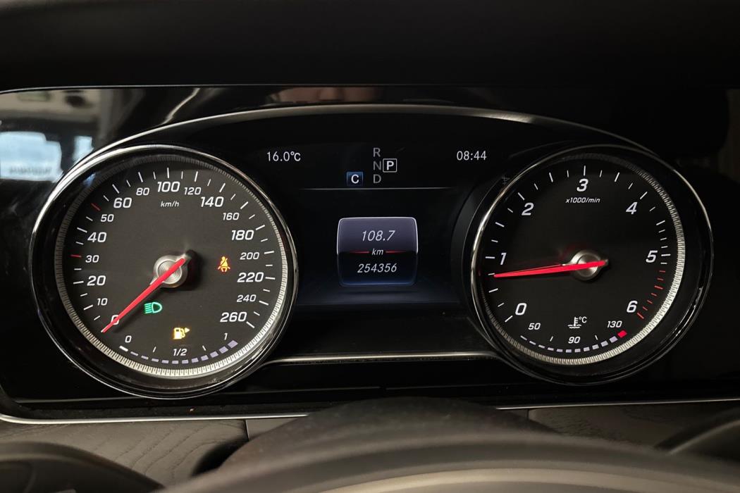 Mercedes-Benz E 2017