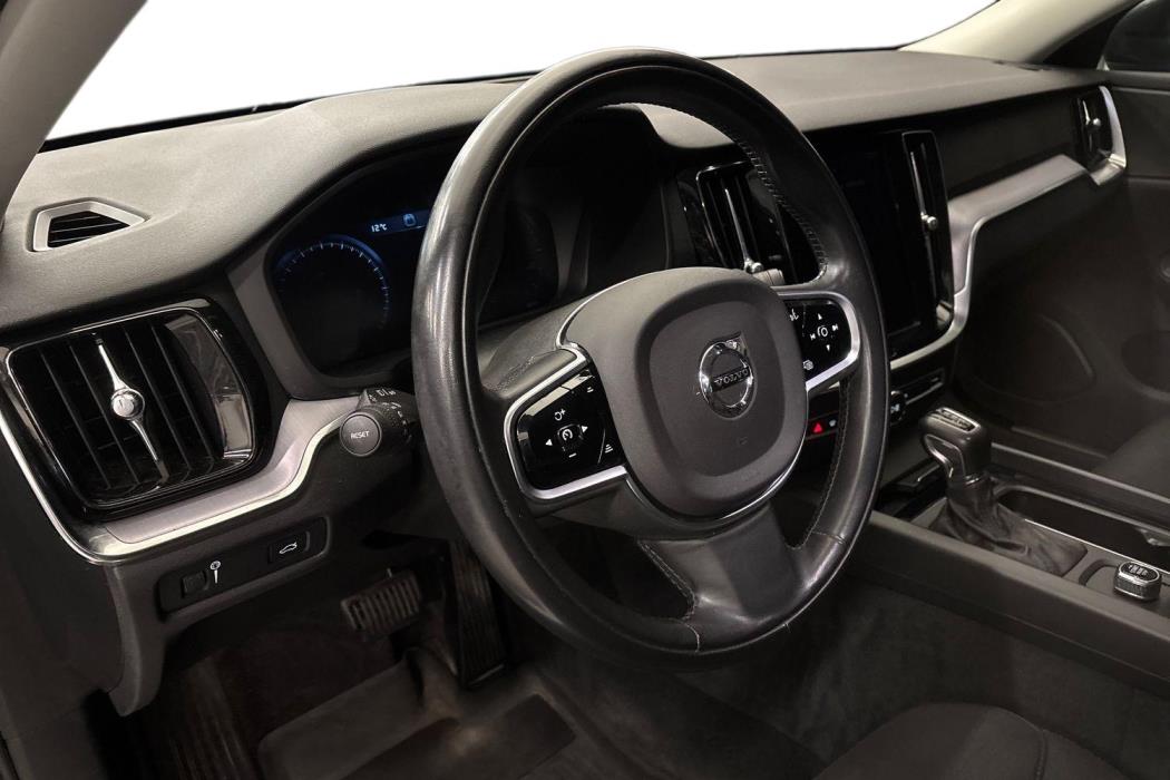 Volvo V60 2020