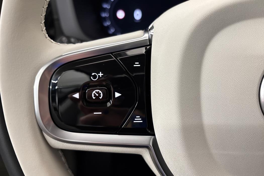 Volvo XC60 2027