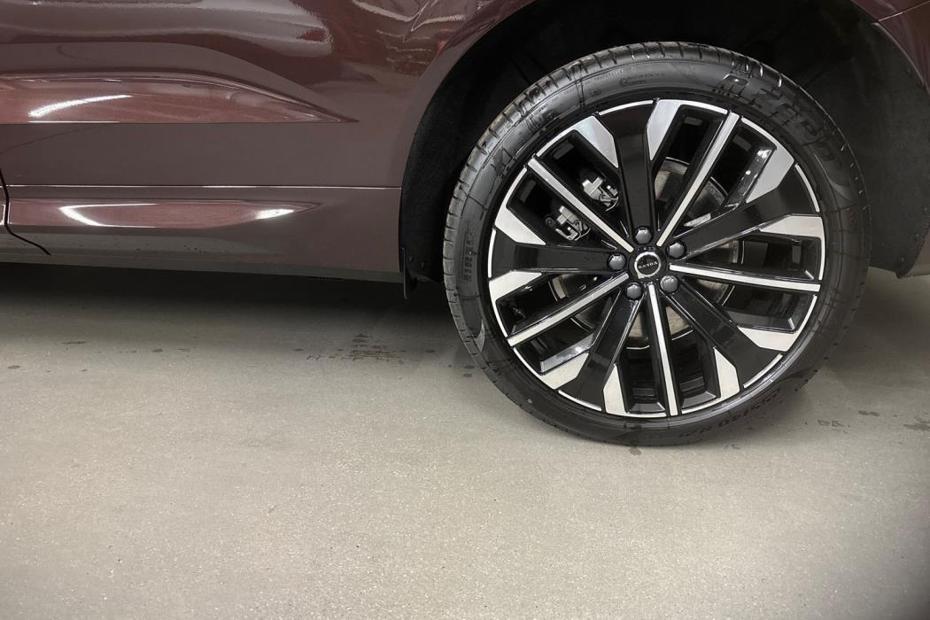 Volvo XC60 2027