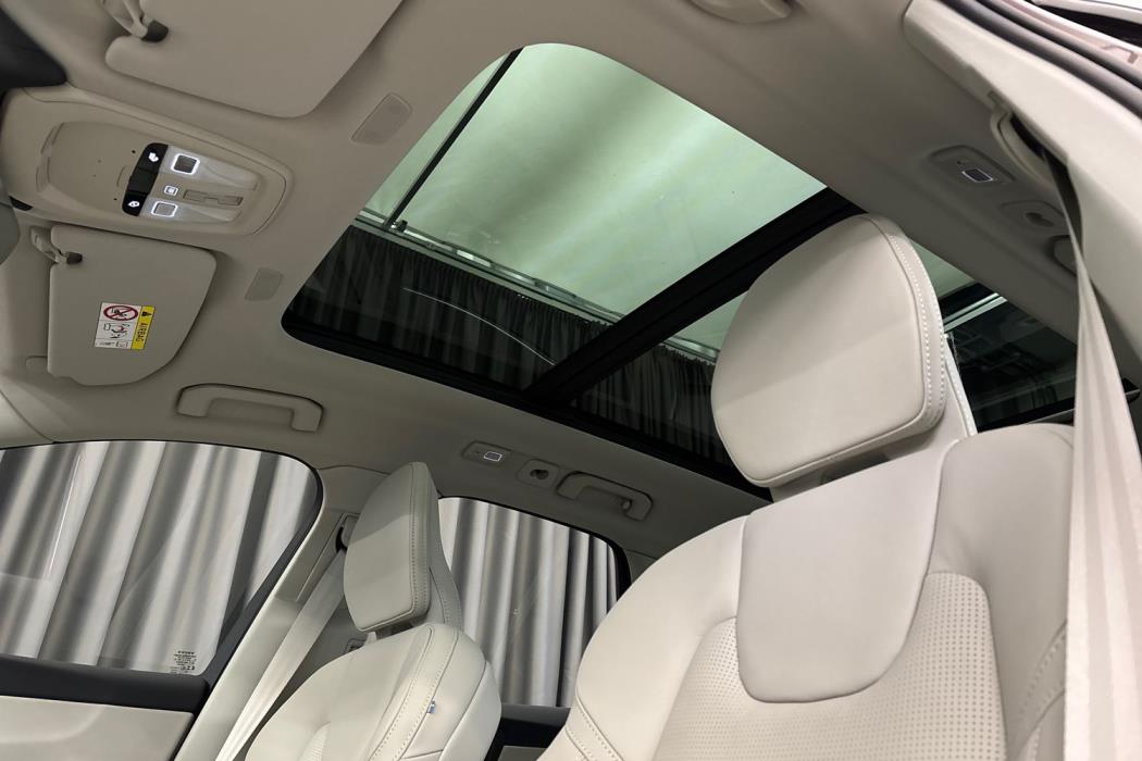 Volvo XC60 2027