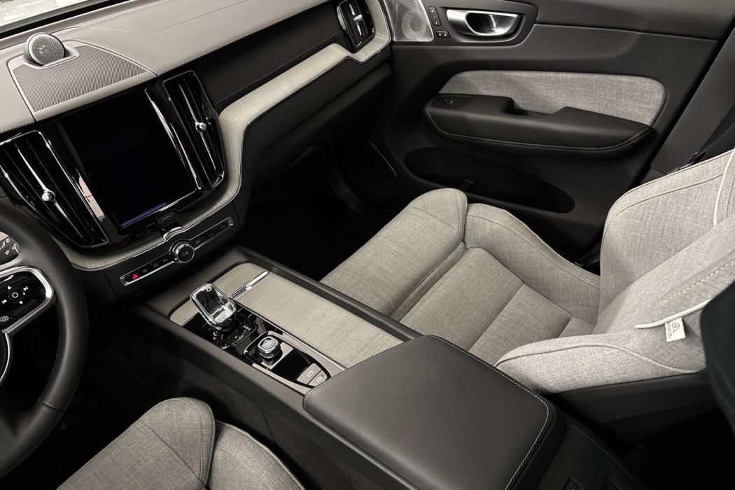Volvo XC60 2024