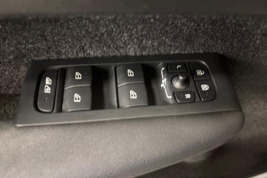 Volvo C40 2024