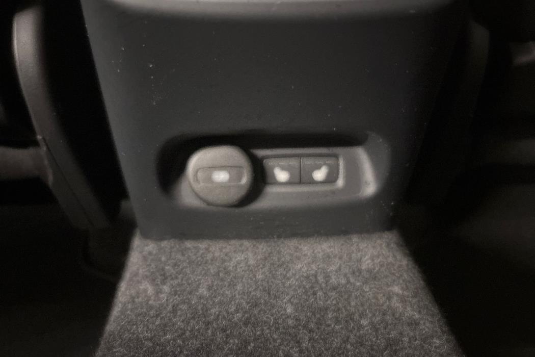 Volvo C40 2024