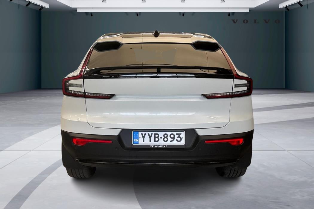 Volvo C40 2024