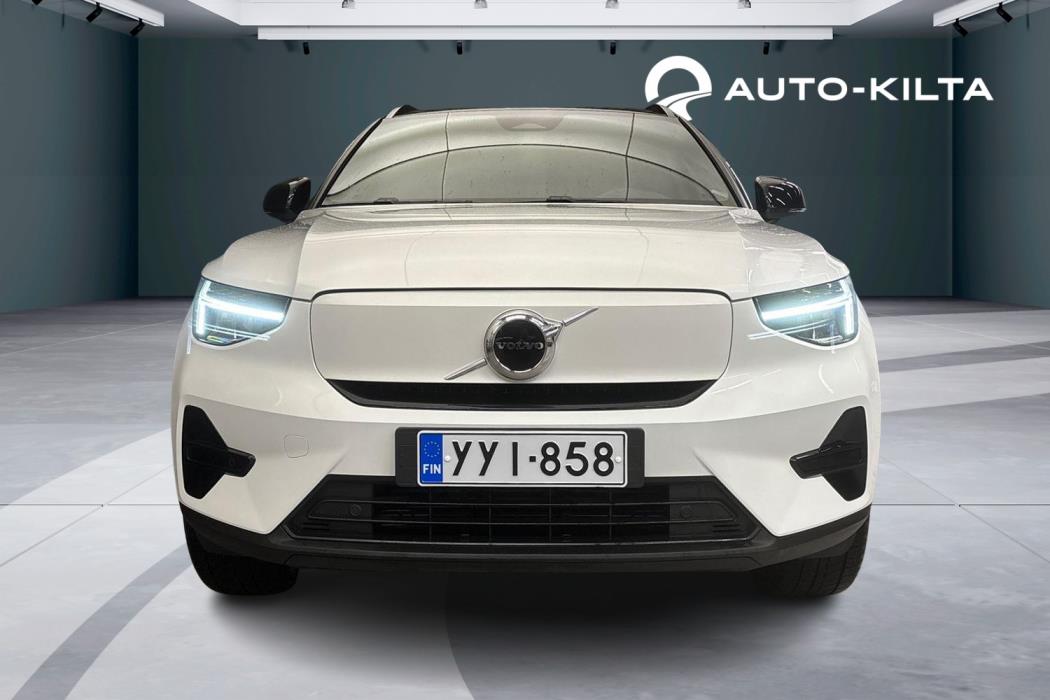 Volvo XC40 2023