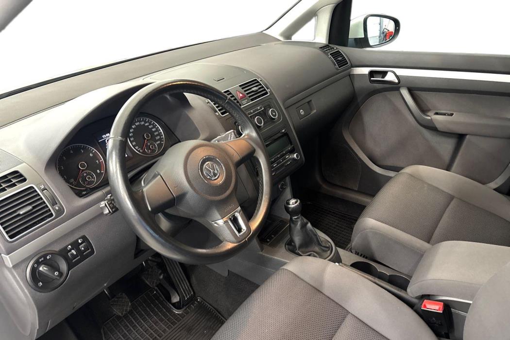 Volkswagen Touran 2012