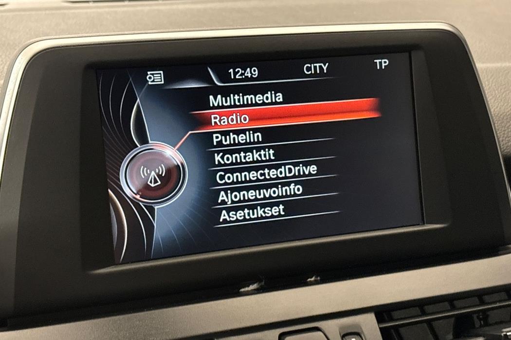 BMW 216 2016